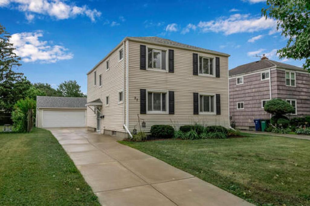 Gorgeous 2 Queen Bedroom Lower Apartment In North Buffalo With Free Driveway Parking Luaran gambar